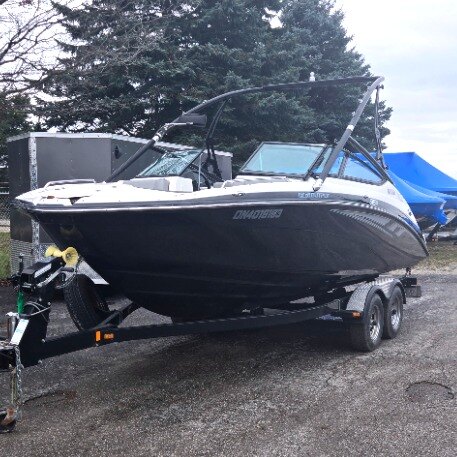 2013 YAMAHA 212X ONLY 86 HRS!