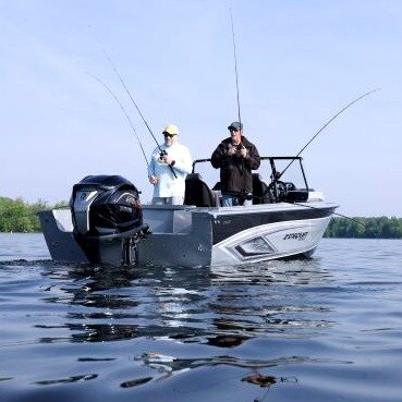 2025 STARCRAFT MARINER 210 XS W/250HP YAMAHA & MATCHING TRAILER