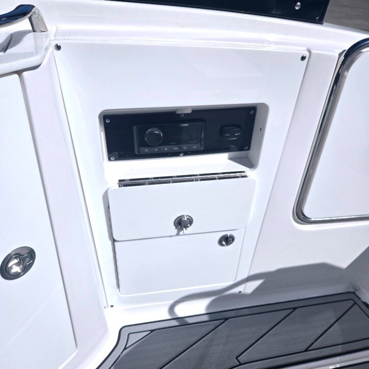 2025 MONTEREY M4 BOAT SHOW PRICES NOW!