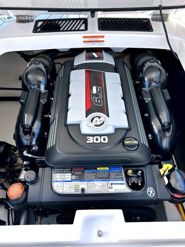 2025 MONTEREY M4 BOAT SHOW PRICES NOW!