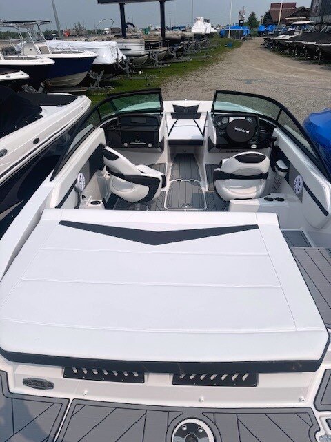 2025 MONTEREY M22 BOAT SHOW PRICES NOW!