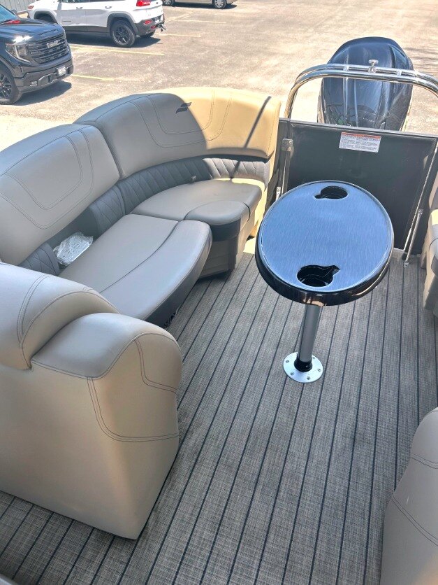 2023 Starcraft SLS 3 W/250HP YAMAHA BOAT SHOW PRICES NOW!