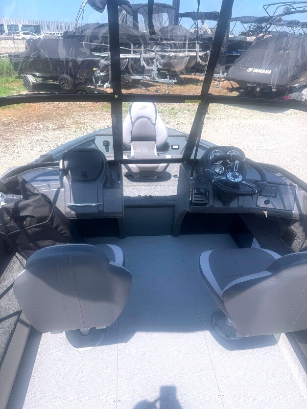 2025 STARCRAFT STORM 176 DC W/115HP YAMAHA & MATCHING TRAILER BOAT SHOW PRICES NOW!