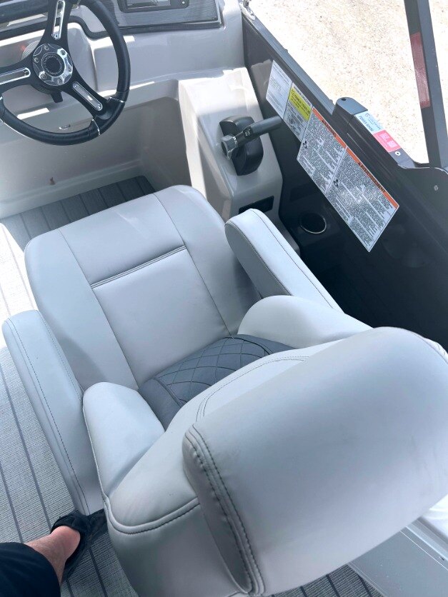 2023 STARCRAFT CX 23 DL BAR BUILT IN BAR, W/175HP YAMAHA BOAT SHOW PRICES NOW!