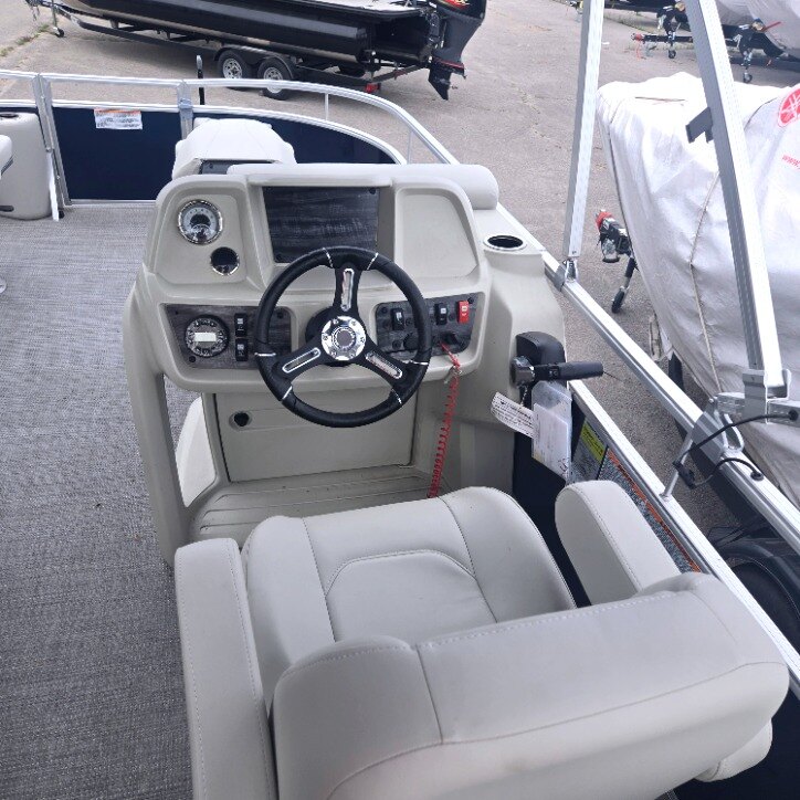 2024 STARCRAFT LX 18 F W/50 HP YAMAHA & TRAILER BOAT SHOW PRICES NOW!