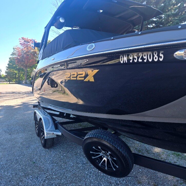 2025 YAMAHA 222XD DEMO ONLY 11 HRS!