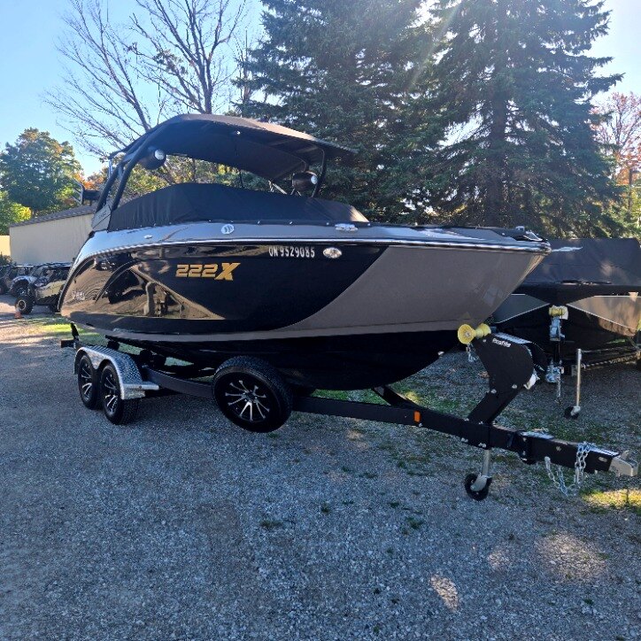 2025 YAMAHA 222XD DEMO ONLY 11 HRS!