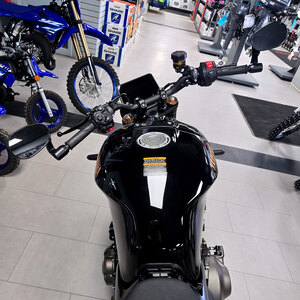 2026 Yamaha XSR900 Raven Black