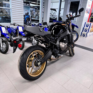 2026 Yamaha XSR900 Raven Black