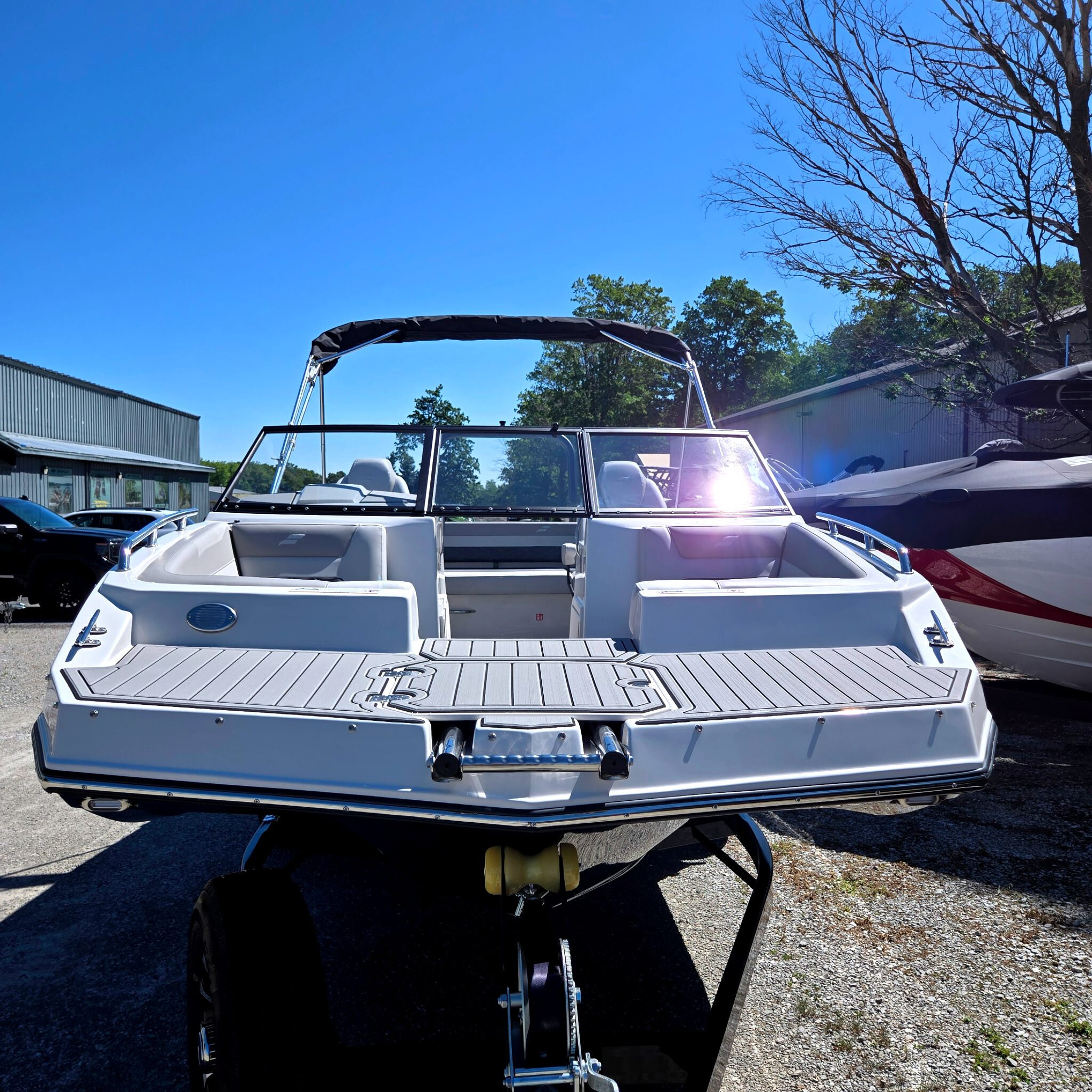 2027 STARCRAFT SVX 190 OB