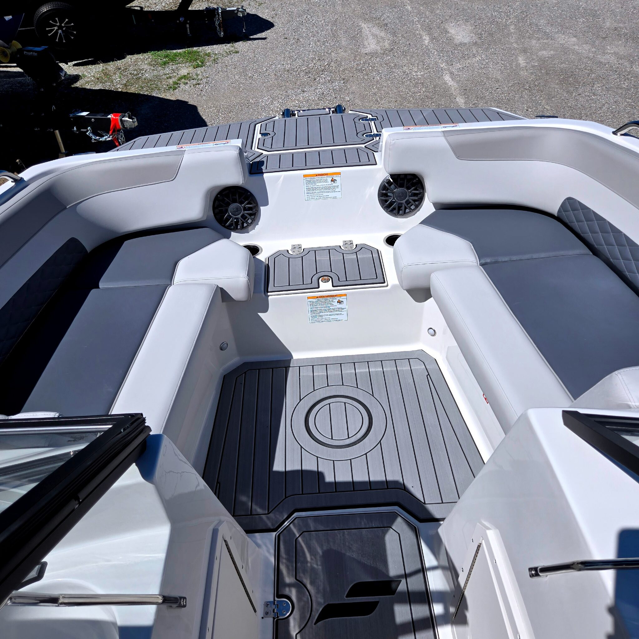 2027 STARCRAFT SVX 190 OB