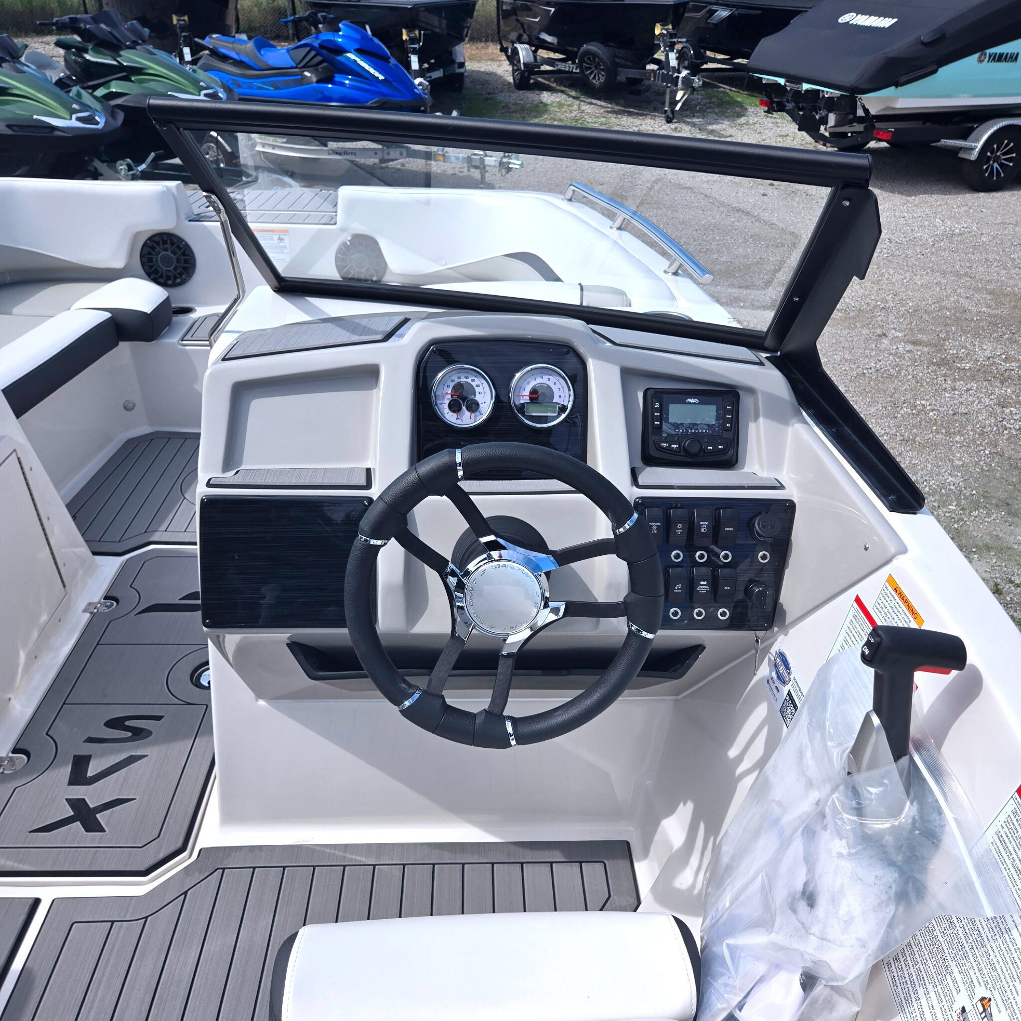 2027 STARCRAFT SVX 190 OB W/ YAMAHA 150HP & TRAILER