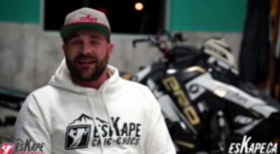 OFF-TRAIL SNOWMOBILE ESKAPE CHIC-CHOC