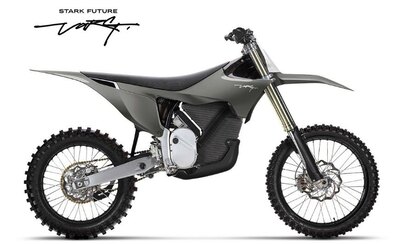 Stark ENDURO 18 Alpha 80hp Forest grey