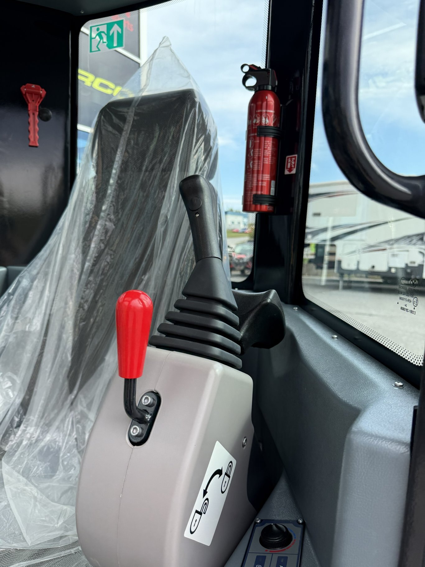 Pelle mécanique 3.5 tonne Yuchai U35 Démo