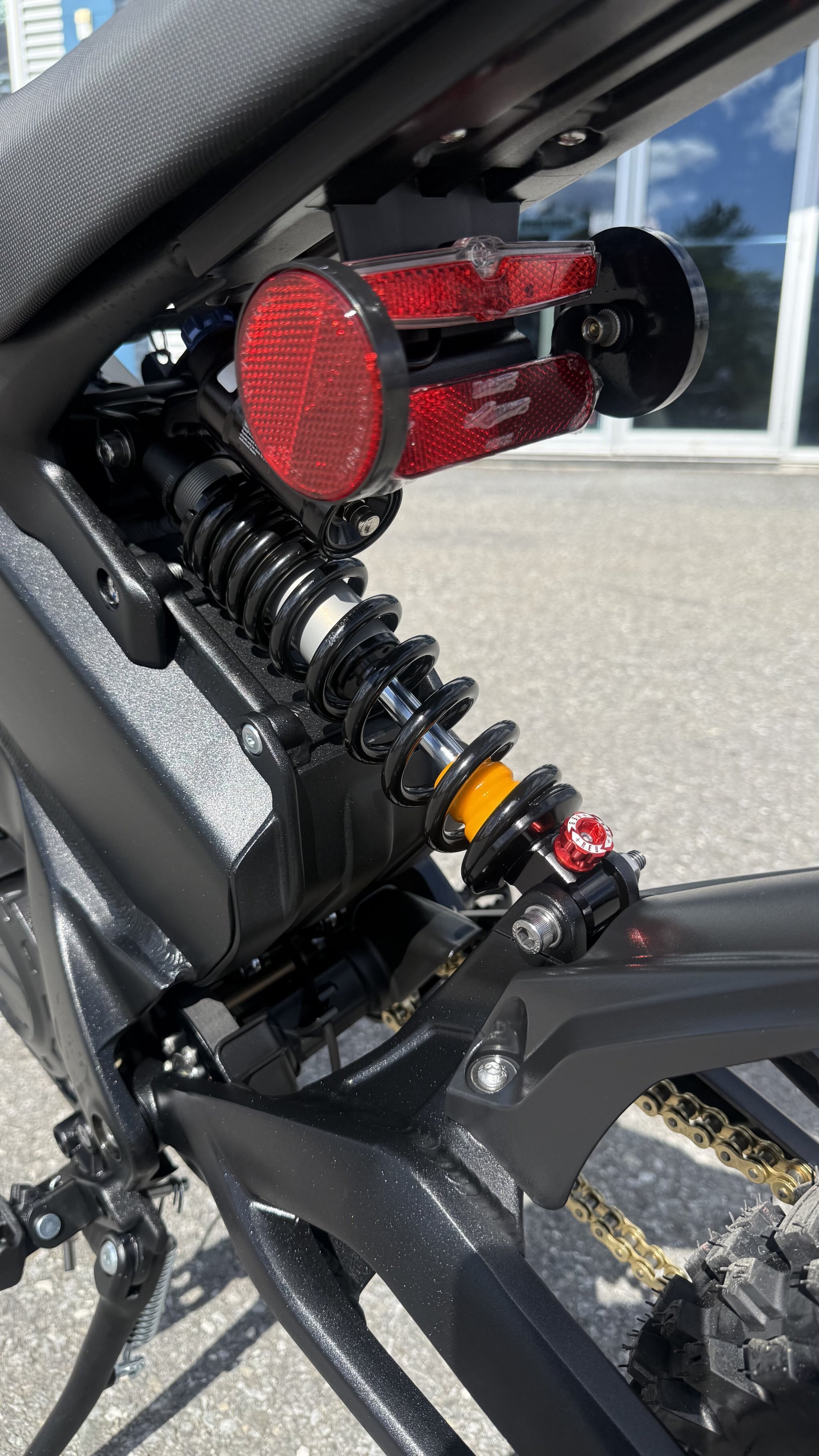 Moto tout-terrain électrique Talaria X3 Mini Lite, noire