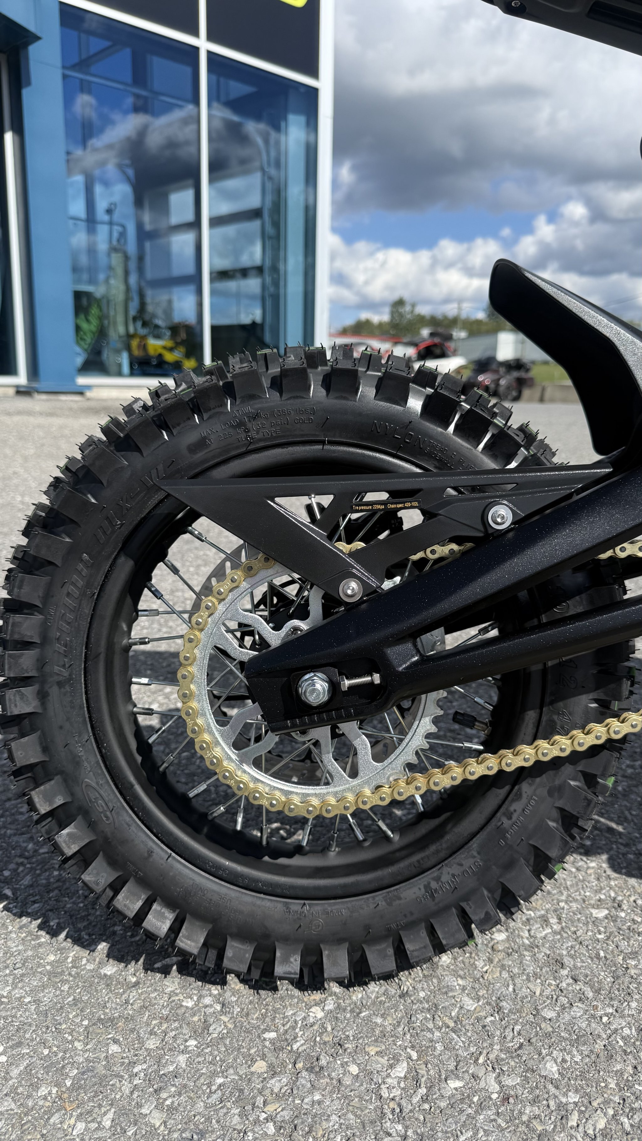 Moto tout-terrain électrique Talaria X3 Mini Lite, noire