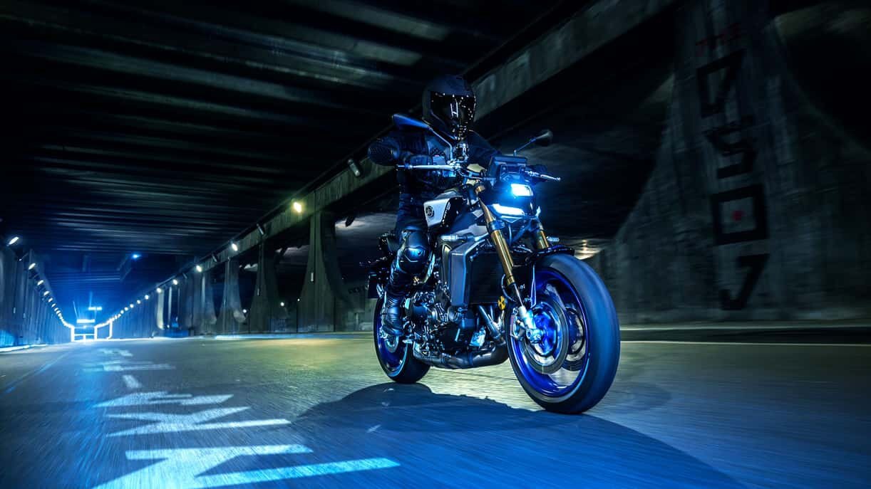 2026 Yamaha MT 09 SP Métal liquide/Noir corbeau