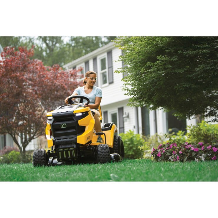 Cub Cadet XT1 LT46 IntelliPOWER® - Lecteur de disques d'hélice