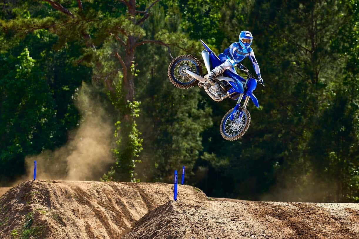 Yamaha YZ450F 2027 « Monster Energy Yamaha Racing Edition »