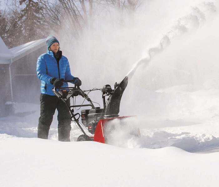 Toro 24 (61 cm) SnowMaster® 824 QXE Snow Blower (36003)