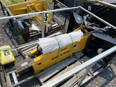 AS IS SUIHE SKIDSTEER HYDRAULIC HAMMER SH750