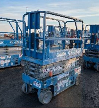 2005 GENIE GS1930 Electric Scissor Lift
