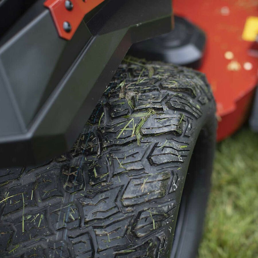 Toro 60 (152 cm) TITAN® MAX Zero Turn Mower (76601)