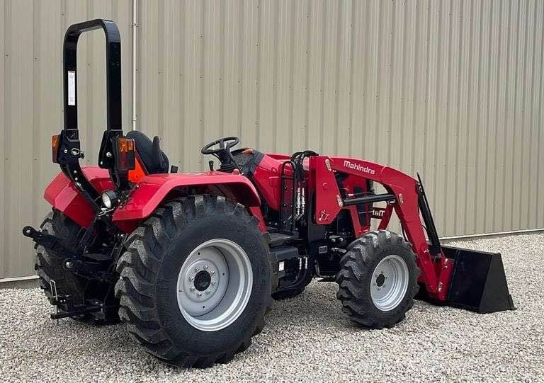 Mahindra 5145 4WD