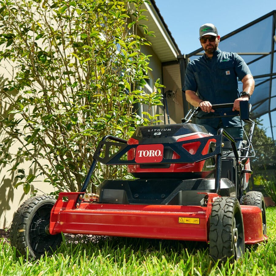 Toro 30 in. (76 cm) 60V Max* TurfMaster Revolution Electric Mower with (3) 10.0Ah Batteries and Charger