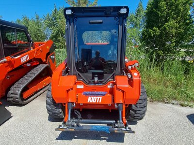 2024 KIOTI SL750 SKID STEER INCLUDES TRAILER AND STANDARD BUCKET