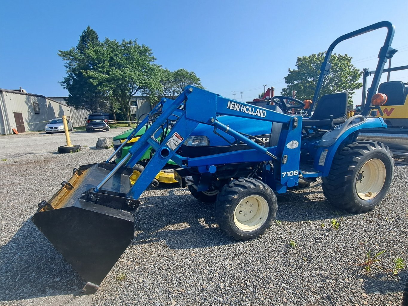 NEW HOLLAND TC210