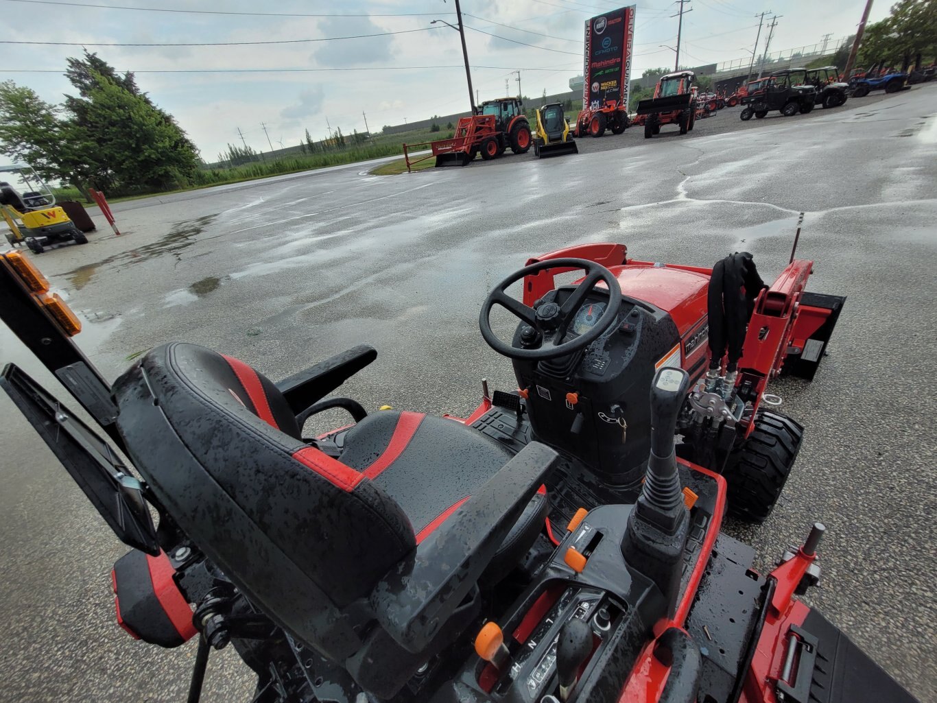 2025 Mahindra 1120 20hp Tractor W/Loader, Mower