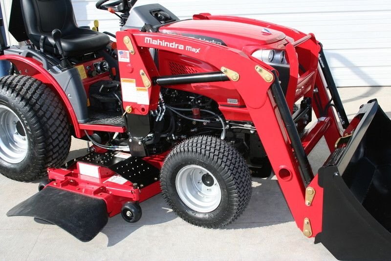 Mahindra Max 25 XL HST OS