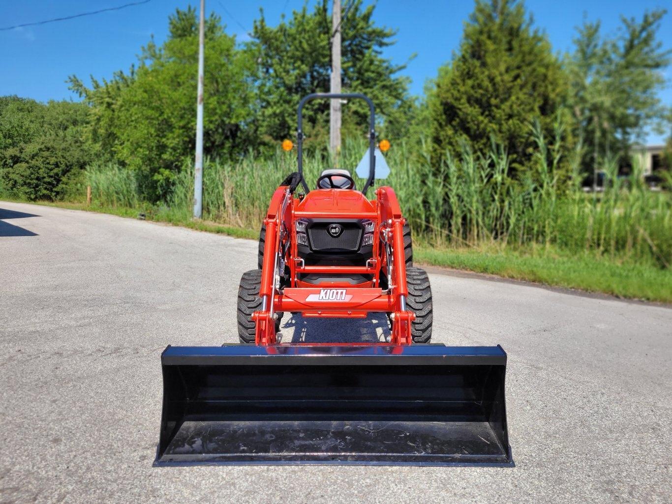 2025 Kioti CK2620 W ldr