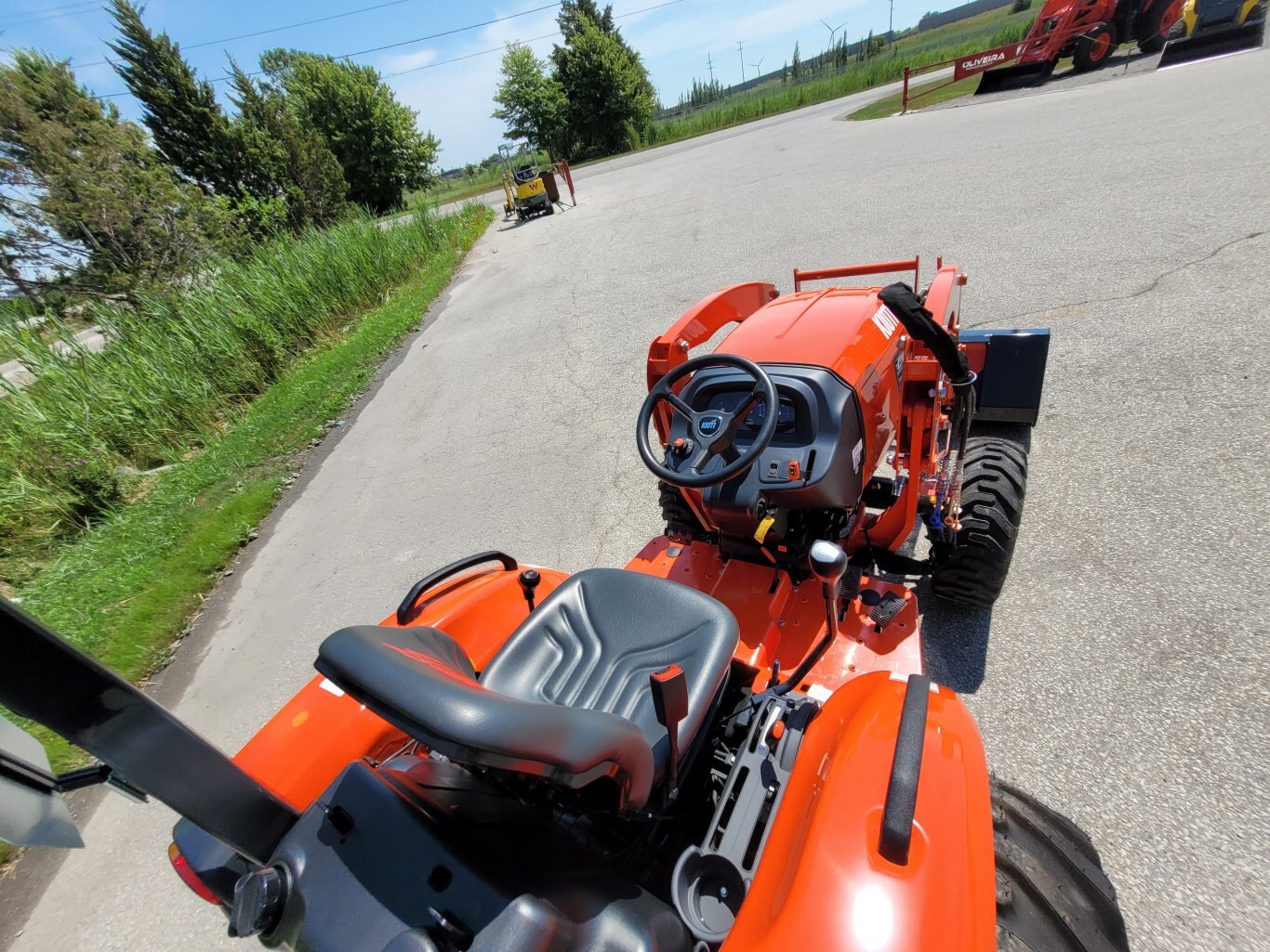 2025 Kioti CK2620 W ldr