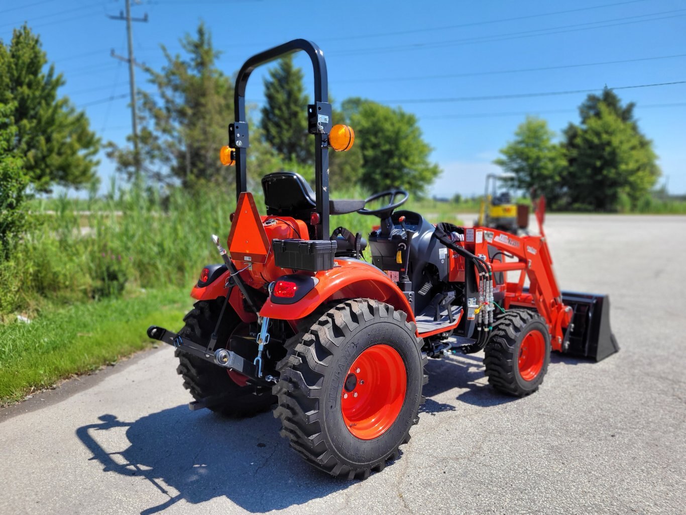 2025 Kioti CX2510 25hp w ldr