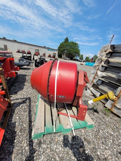 HUSQVARNA - 240 CHAINSAW W/ 16 BAR & CHAIN