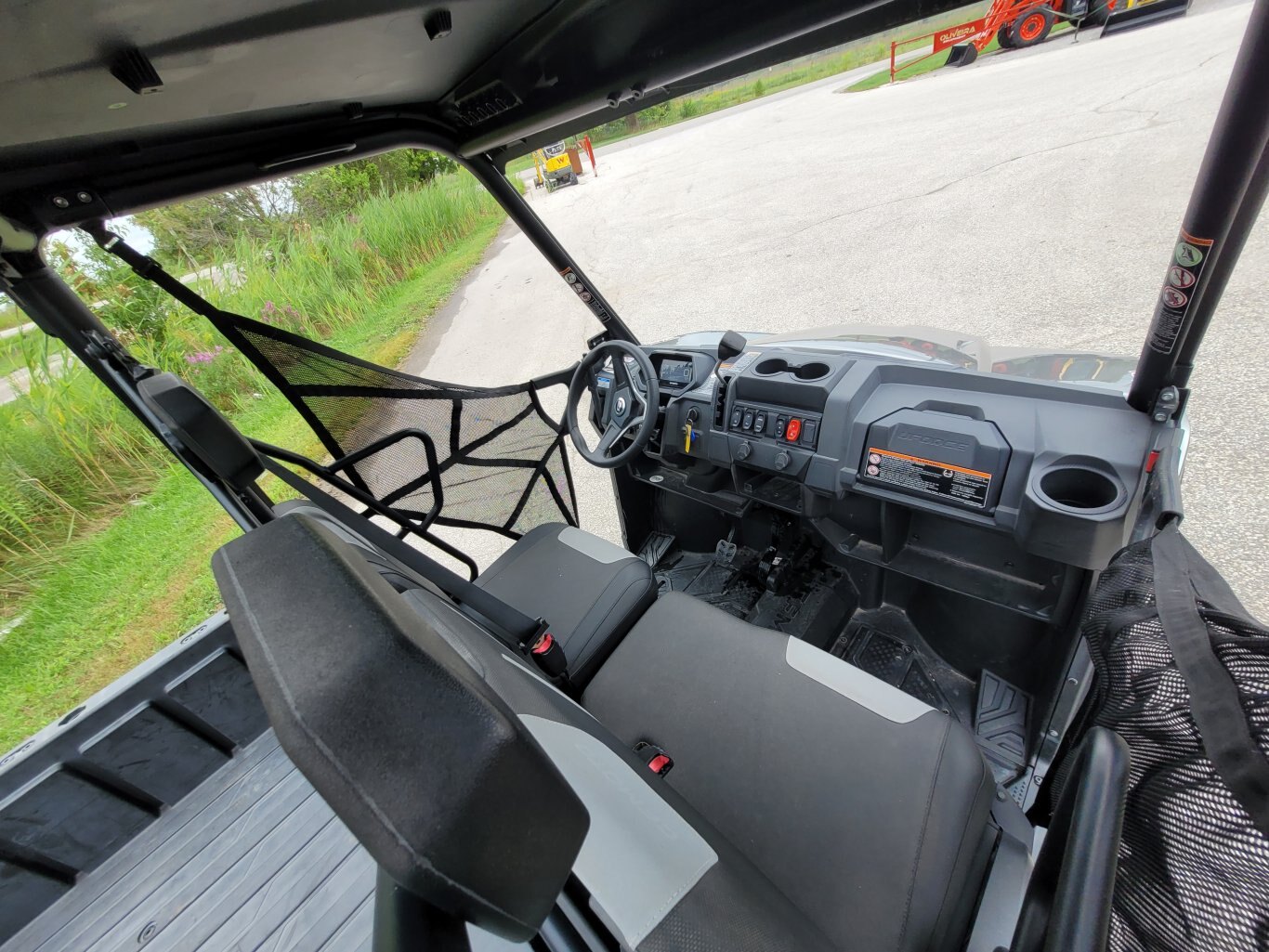 2023 CFMOTO UForce 600 DEMO UNIT