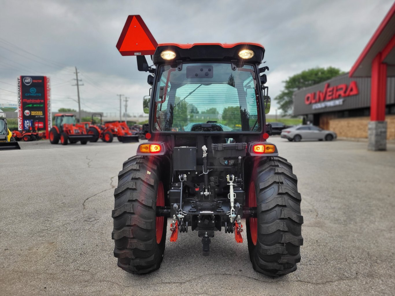 2025 Kioti DK5320HSE W/ Cab & LDR