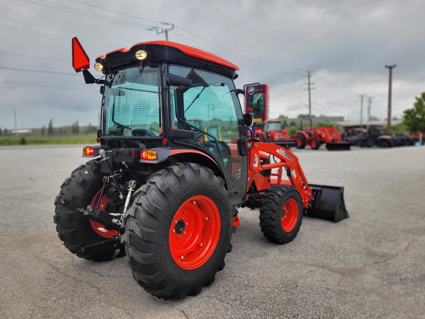 2025 Kioti DK5320HSE W/ Cab & LDR