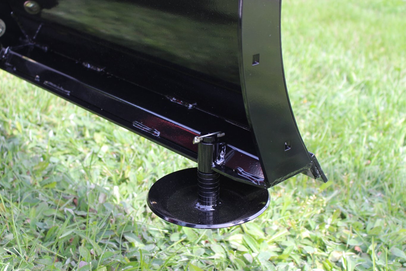 BERCOMAC 72 SKID STEER STYLE SNOW BLADE