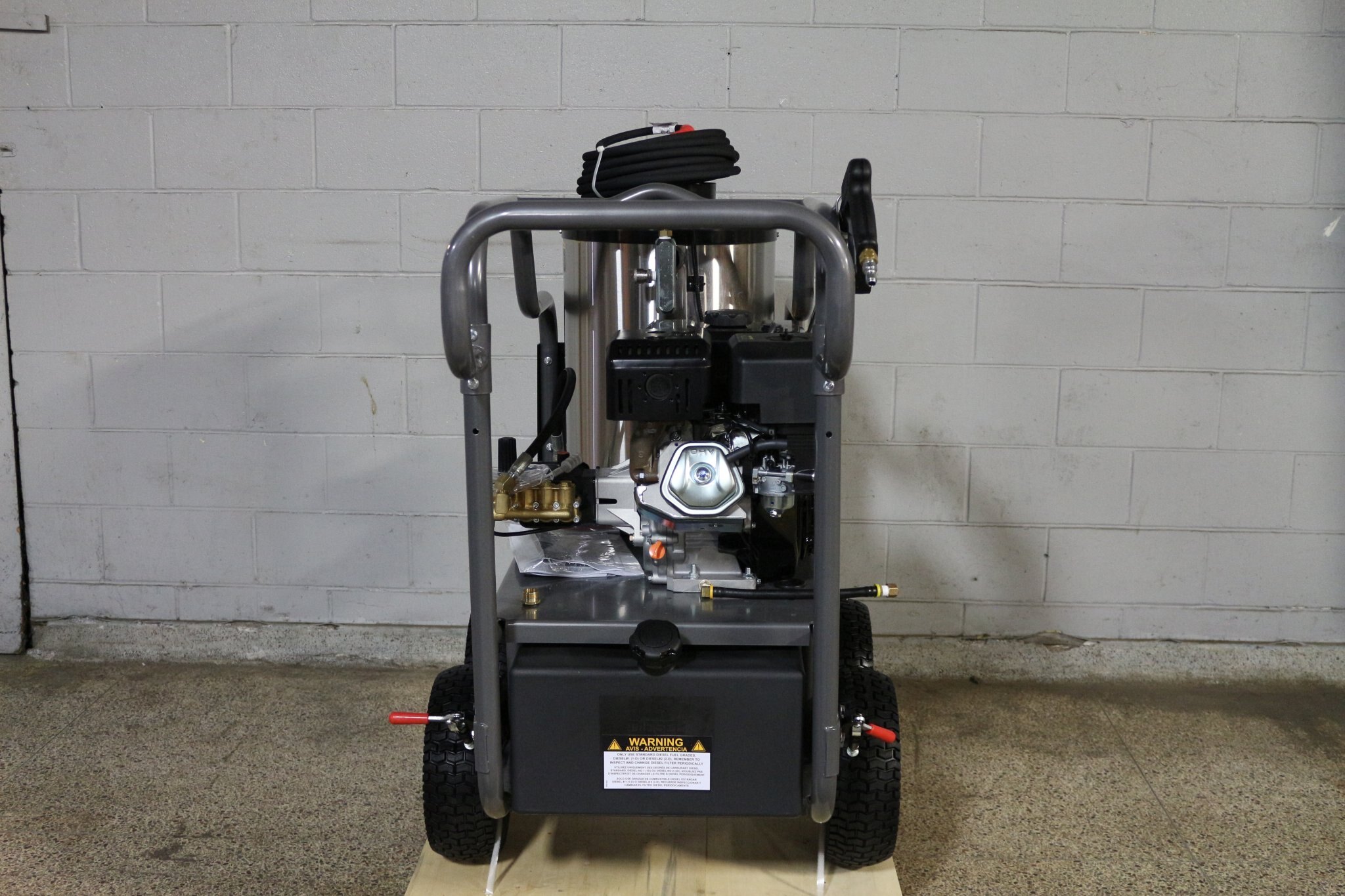 BE 4400 PSI / 4.2 GPM Hot Pressure Washer