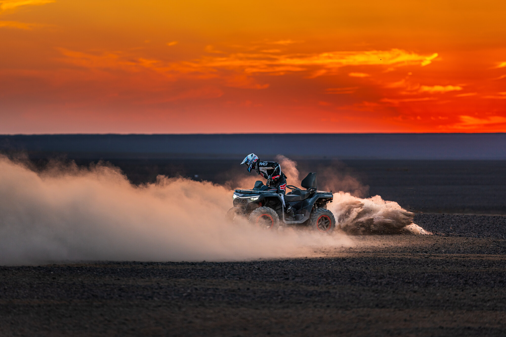 2025 CFMOTO CFORCE 800 TOURING Tundra Grey