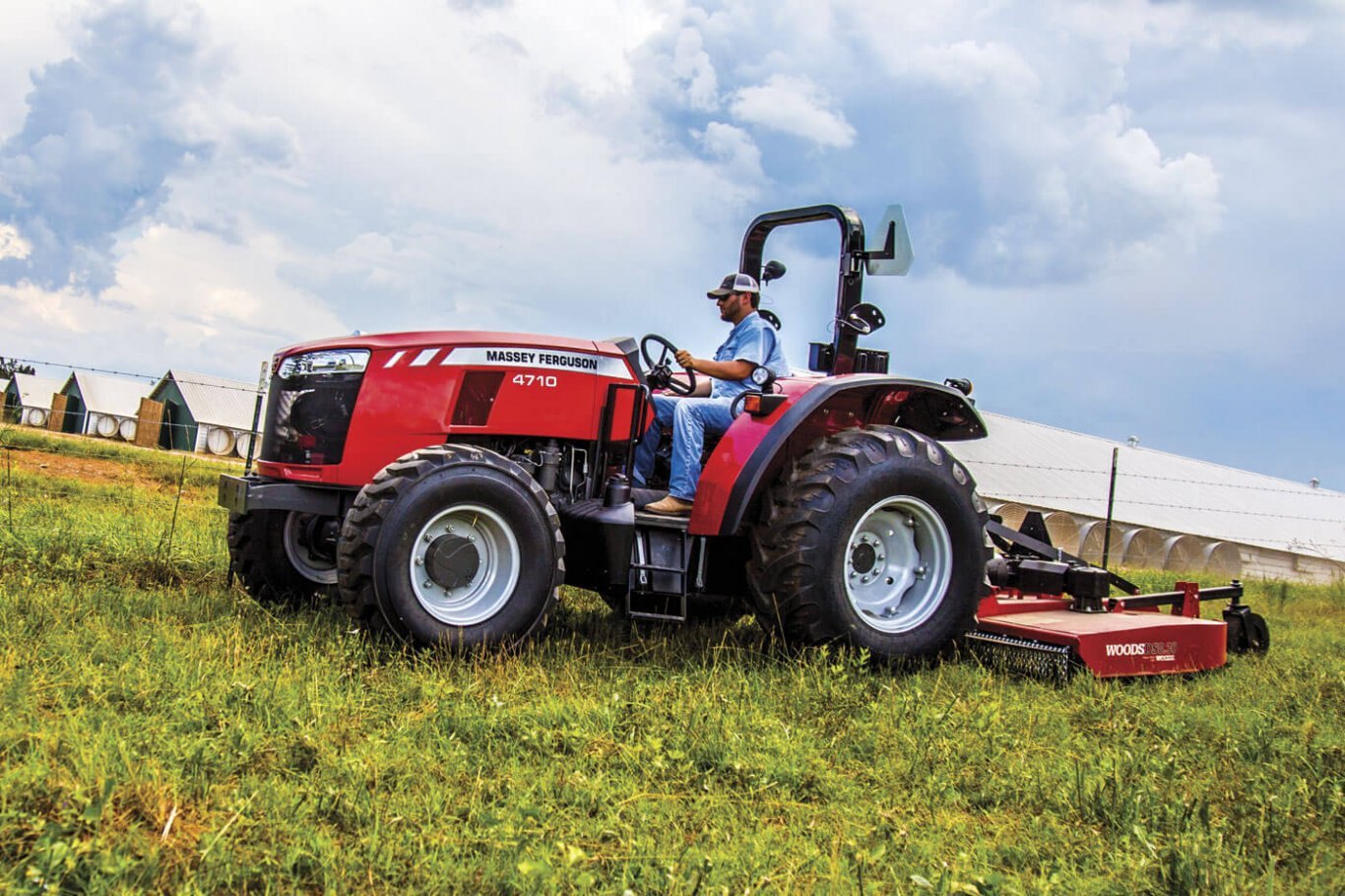 Massey Ferguson MF 4709 CAB Series Utility Tractors