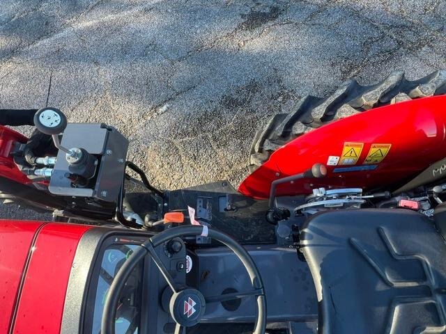 MASSEY FERGUSON 2604H Tractor 45 hp