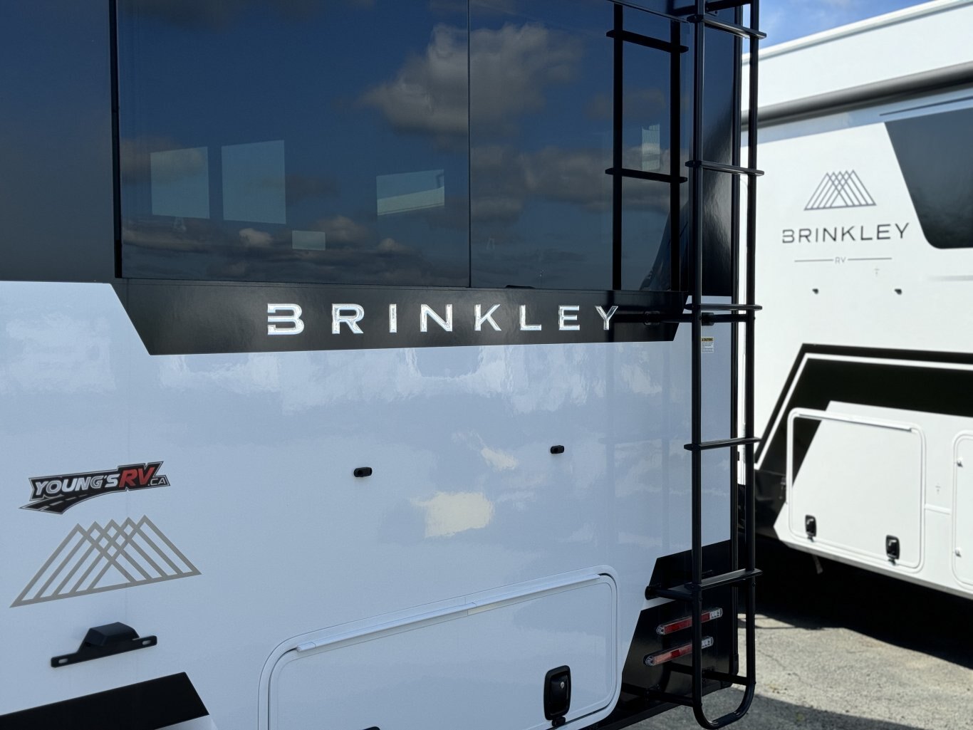 2024 Brinkley Model Z 3100