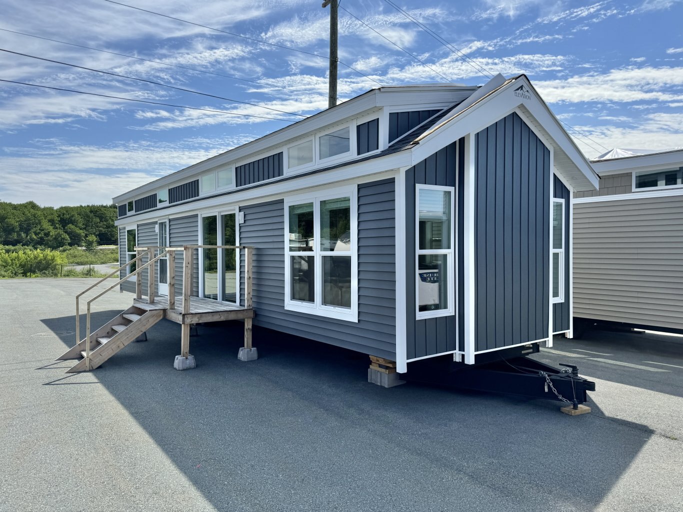 Elevation Canadian 5-Series 12' Wide - Non-loft