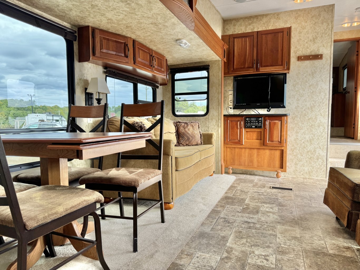 2012 Cougar 299RKS Fifth Wheel