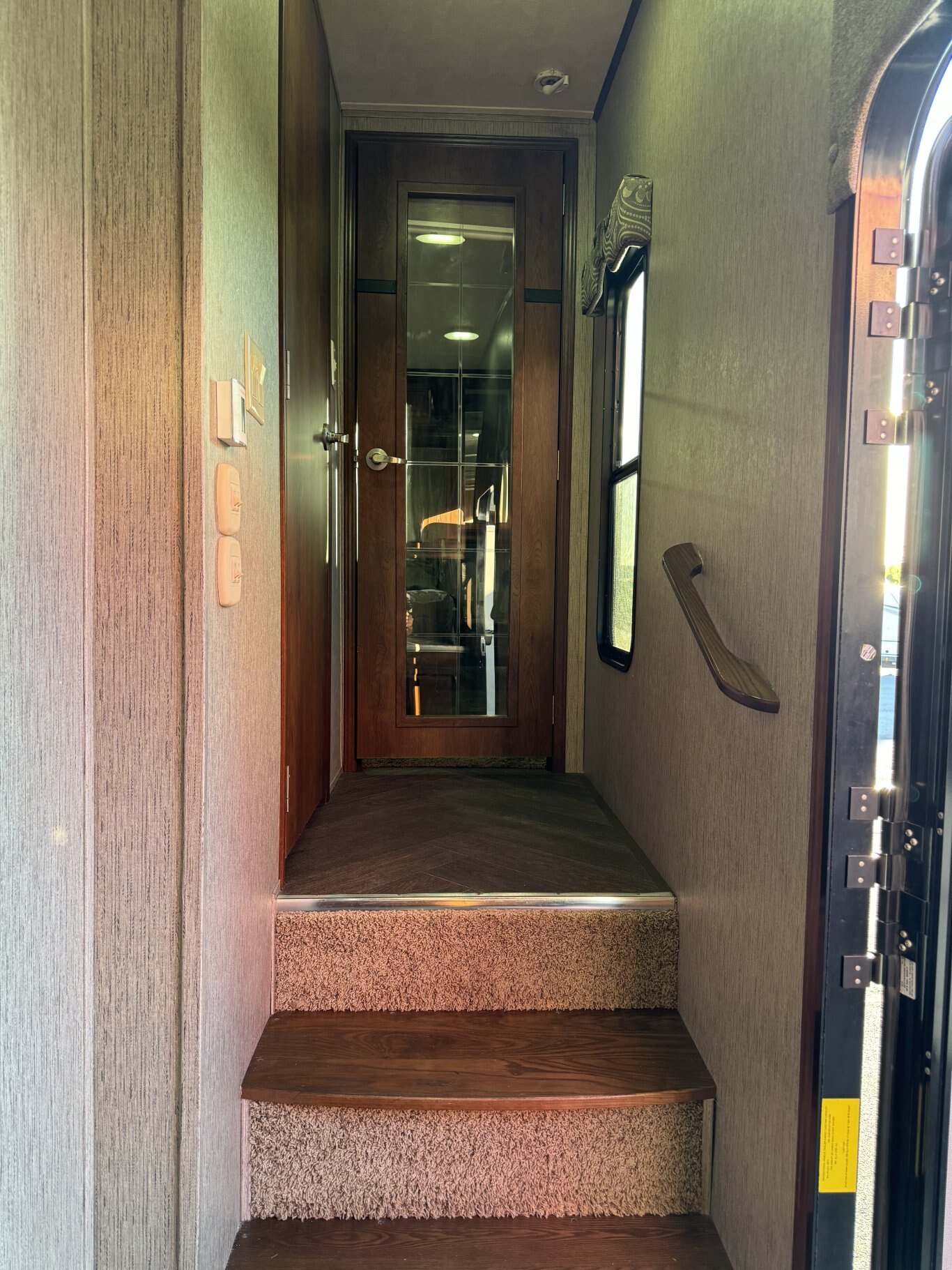 2015 Sabre 322BHTS Fifth Wheel